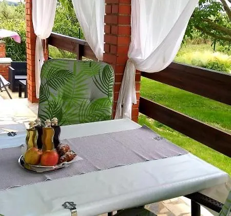 Ulika L Private Olive Grov, Pets & Jacuzzi For Two