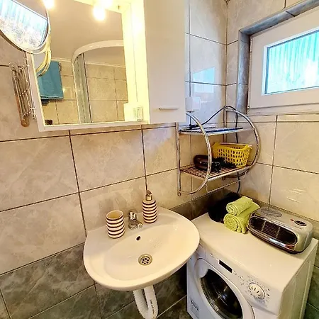 Ulika L Private Olive Grov, Pets & Jacuzzi For Two Semesterbostad Fažana