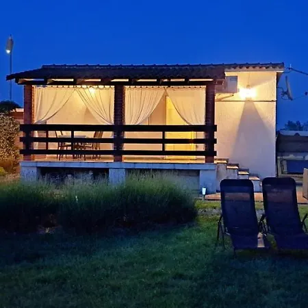 Semesterbostad Ulika L Private Olive Grov, Pets & Jacuzzi For Two